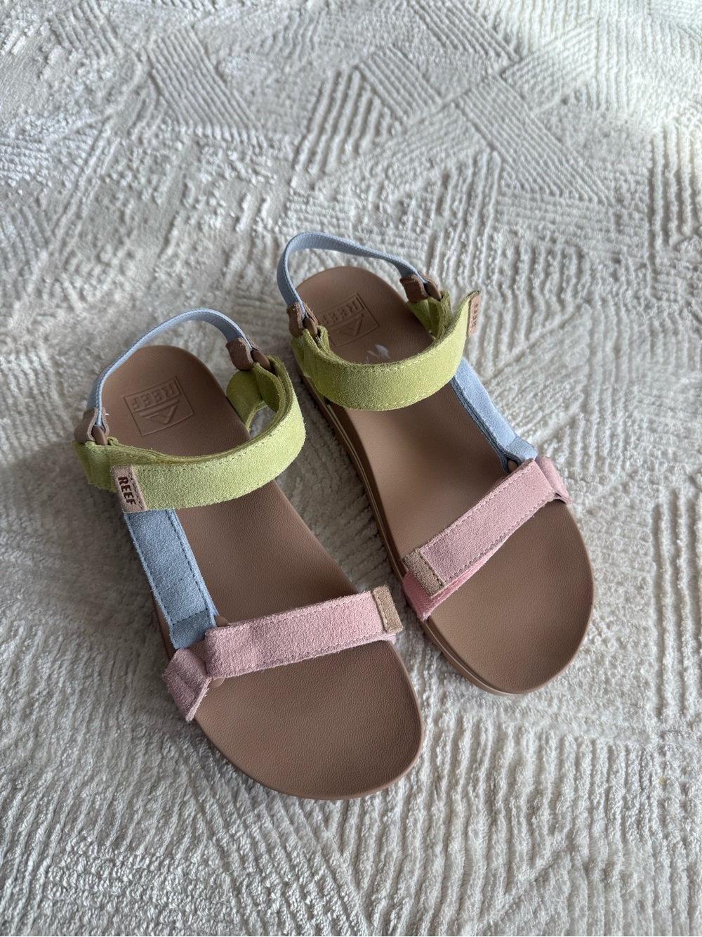 Reef Women's Cushion Rem HI Sandals